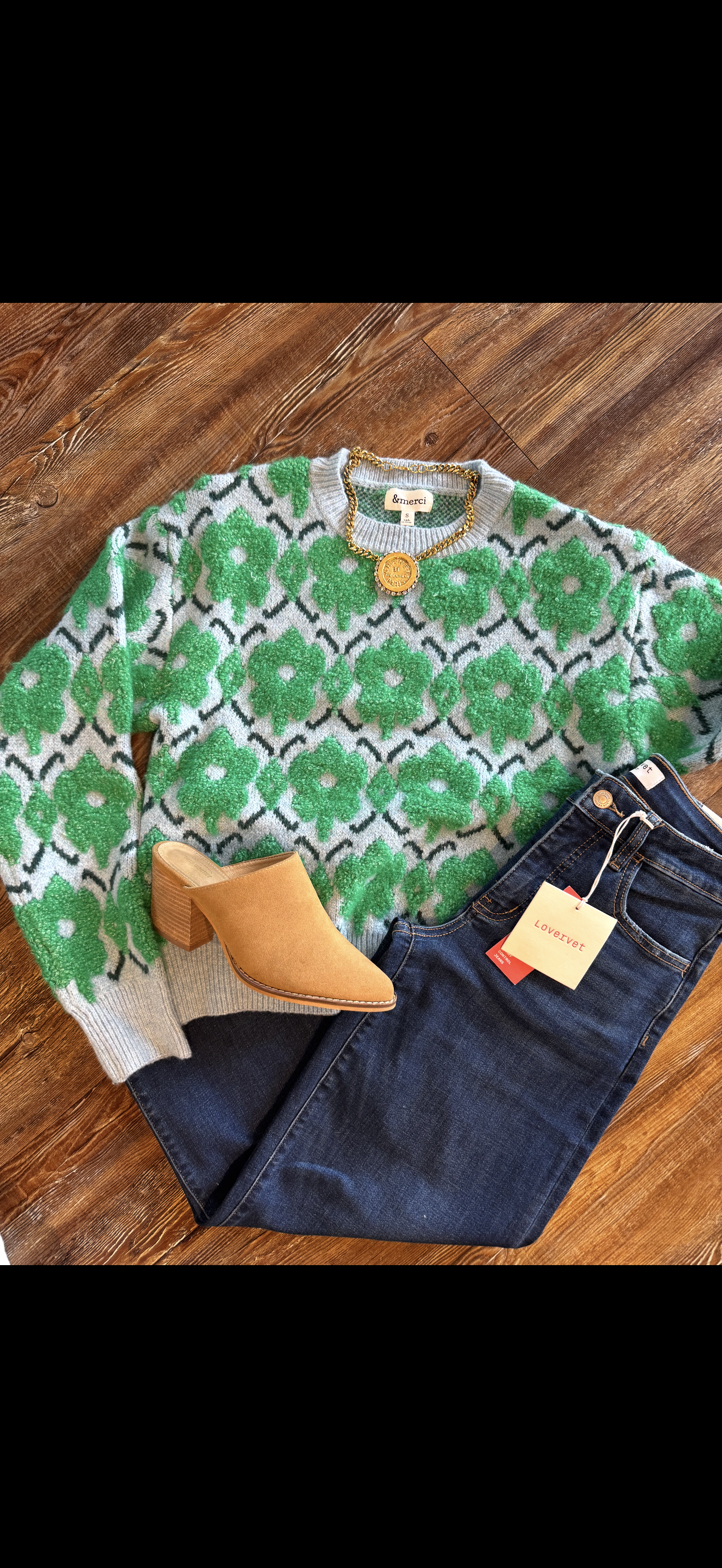 Flower sweater