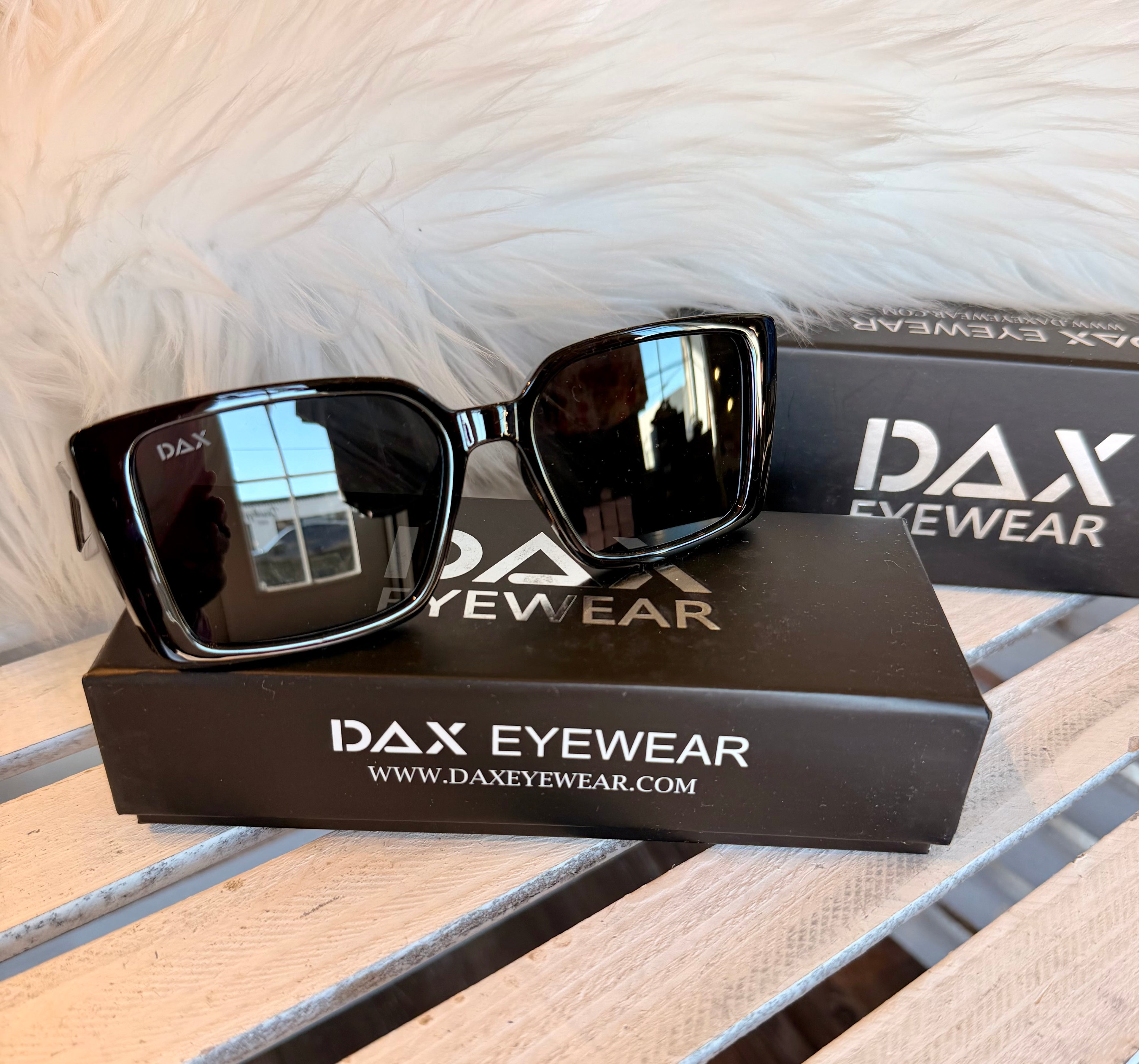 DAX SUNNIES