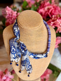 Scarf and Beads necklace in Blue