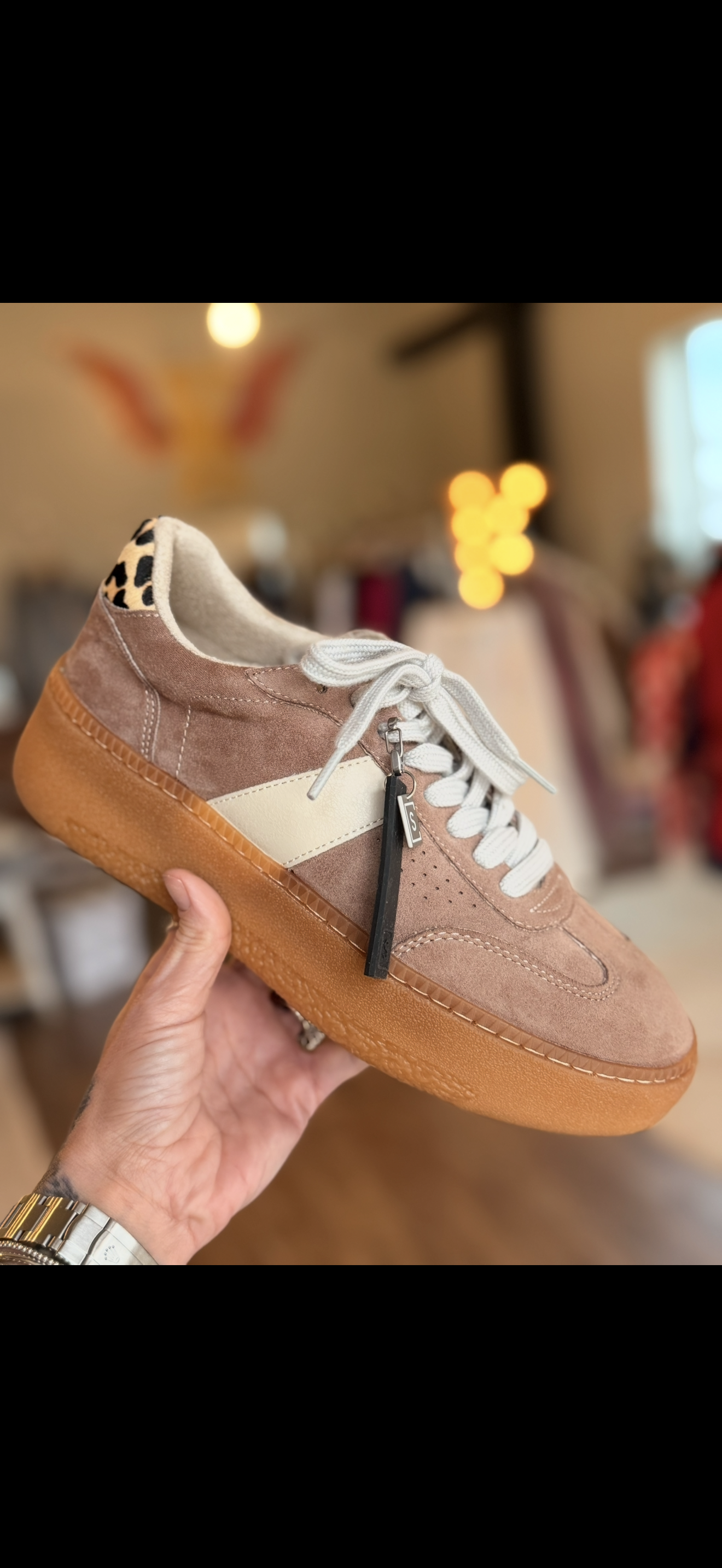Shushop Platform Sneakers